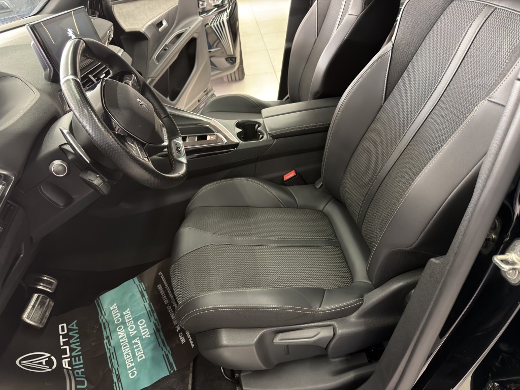 PEUGEOT 3008 1500 BLUEHDI 130 CV EAT8 GT PACK TETTO APRIBILE